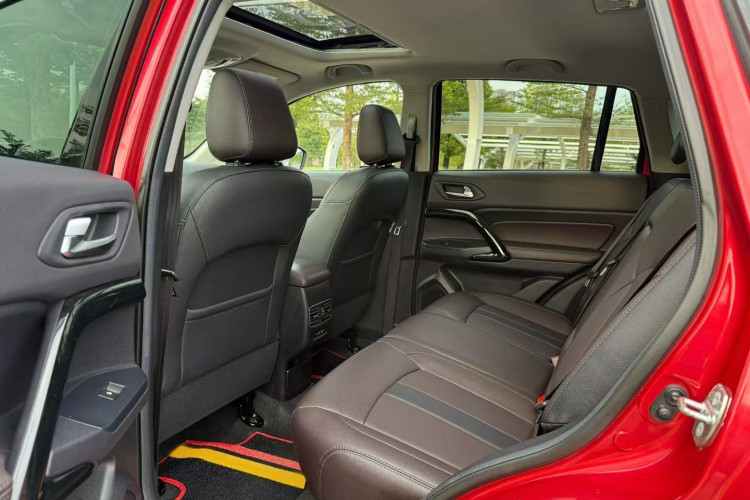 广汽传祺 传祺GS4 2018款 235T 自动两驱豪华智联版中控内饰7004