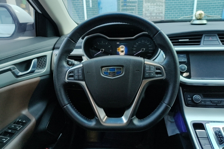 吉利汽车 帝豪GL 2017款 1.3T DCT尊贵型中控内饰13