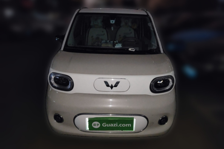 五菱汽车 宏光MINIEV 2024款 第三代 215km 青春版车身外观2