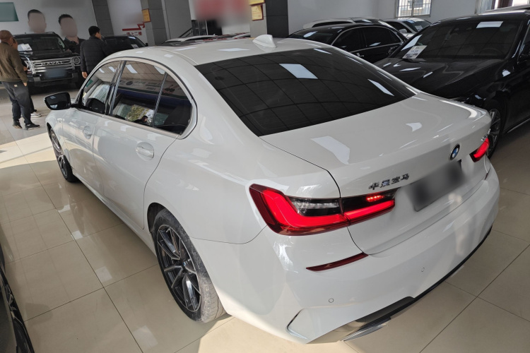 宝马3系 2022款 325Li M运动套装车身外观4