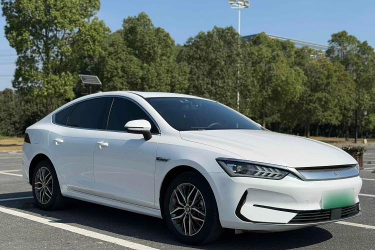 比亚迪 秦PLUS 2021款 EV 400KM 豪华型车身外观6003