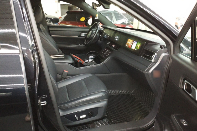 理想汽车 理想ONE 2021款 增程6座版局部细节41