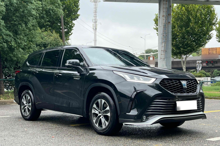 丰田 皇冠陆放 2023款 2.5L HEV两驱进取版（五座）车身外观6004