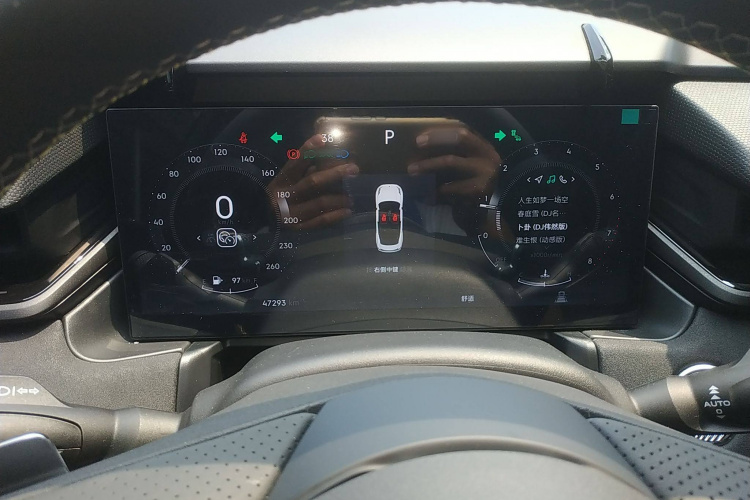 领克03 2023款 2.0TD DCT劲Pro中控内饰14