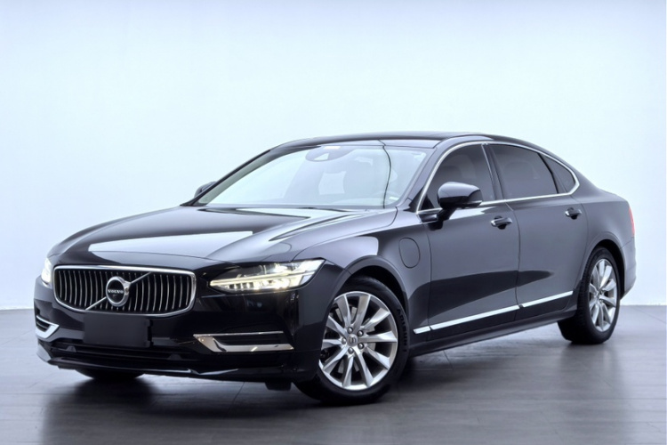 沃尔沃S90新能源 2020款 T8 E驱混动 智逸豪华版车身外观6005