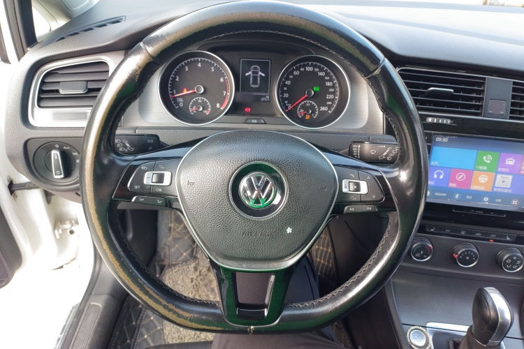 大众 高尔夫 2015款 1.4TSI 自动豪华型局部细节13