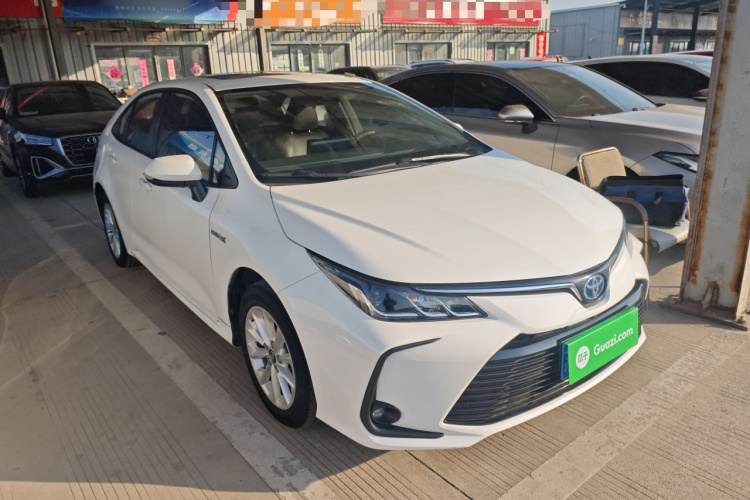 丰田 卡罗拉 2021款 双擎 1.8L E-CVT精英版车身外观6002