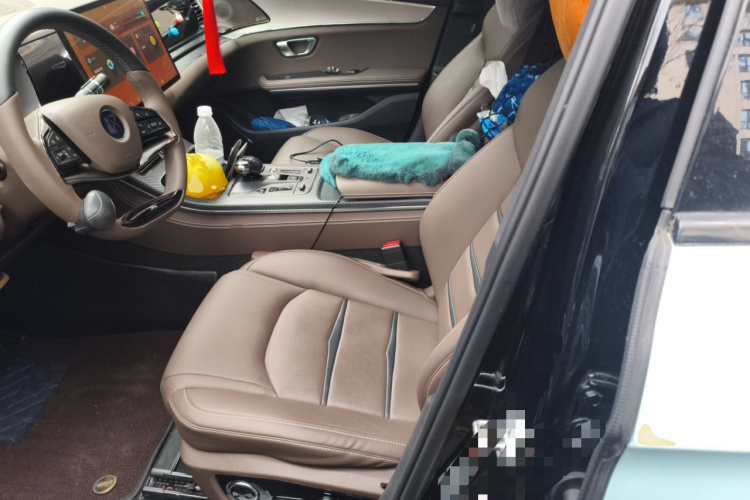 比亚迪 汉 2020款 DM 四驱性能版豪华型中控内饰19