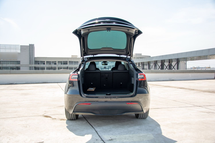 特斯拉 Model Y 2022款 后轮驱动版车身外观6008
