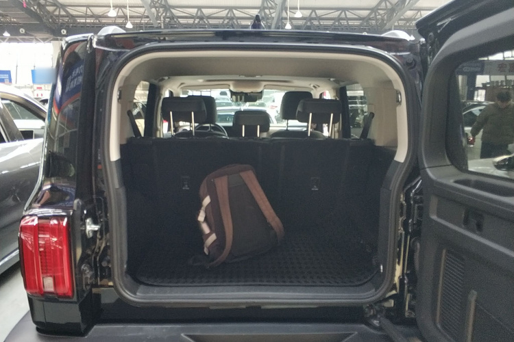 坦克300 2024款 2.0T 征服者局部细节23