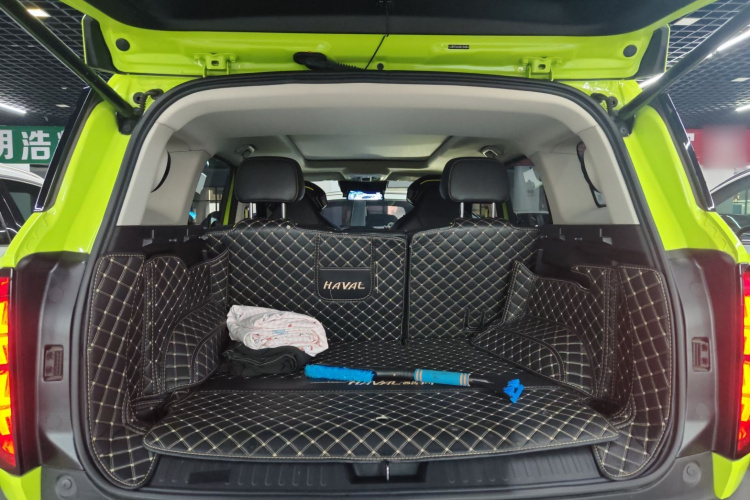 哈弗酷狗 2022款 1.5T DCT两驱潮动版机舱底盘23