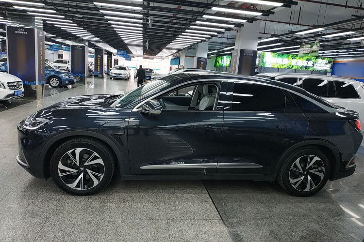 ARCFOX极狐 极狐 阿尔法S(ARCFOX αS) 2022款 708S 160kW车身外观4