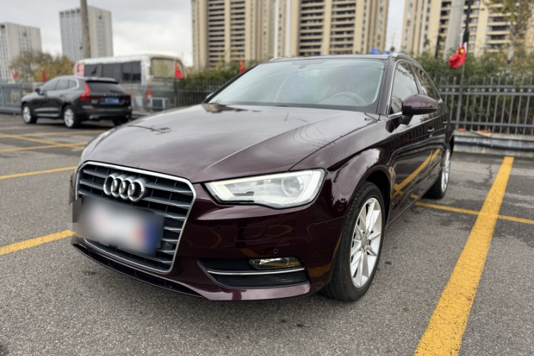 奥迪A3 2015款 Sportback 35 TFSI 百万纪念舒享型车身外观6006
