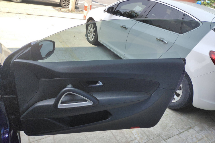 大众 尚酷 2015款 1.4TSI 风尚版中控内饰7001