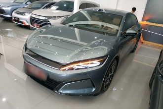 比亚迪 汉L 2025款 DM-p 四驱激光雷达旗舰型