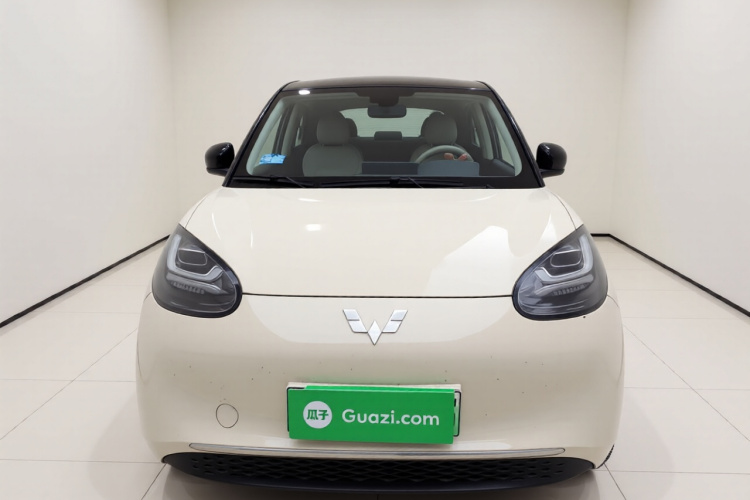 五菱汽车 五菱缤果 2023款 333km 灵犀互联+款车身外观2