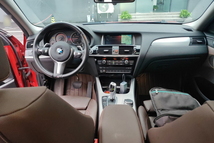 宝马X4 2016款 xDrive20i M运动型中控内饰7002