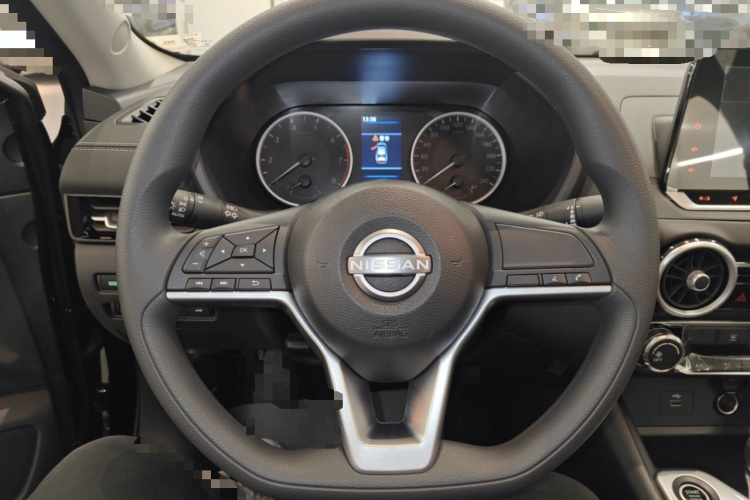 日产 轩逸 2025款 1.6L CVT真心版中控内饰13