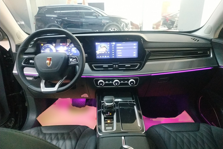 红旗HS5 2023款 2.0T 旗享Pro版中控内饰7002