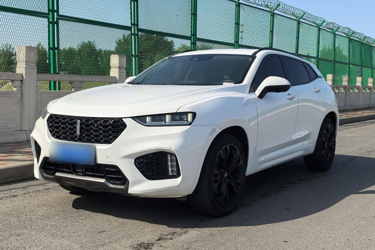 魏牌 VV7 2017款 2.0T 旗舰型车身外观1