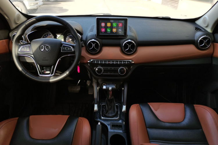 北京汽车 绅宝X35 2016款 1.5L 自动豪华版中控内饰12