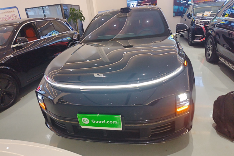 理想汽车 理想L7 2024款 MAX车身外观2