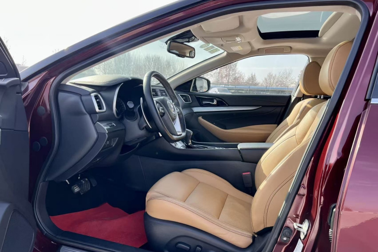 日产 西玛 2016款 2.5L XL 豪华版中控内饰7004