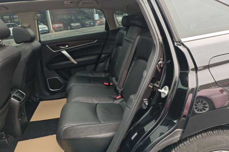 本田 冠道 2017款 240TURBO 两驱豪华版中控内饰7004