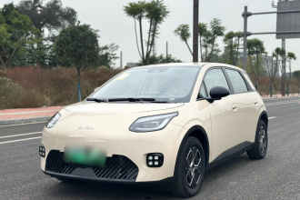 埃安 AION UT 2025款 330星辉版