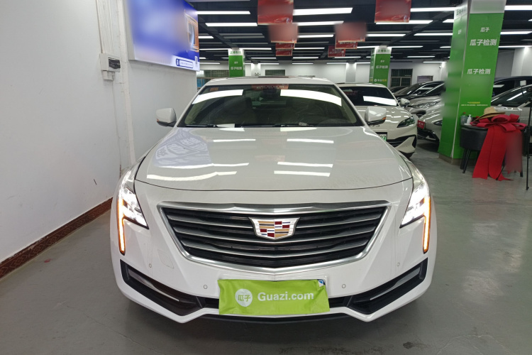 凯迪拉克CT6 2016款 28T 精英型车身外观2