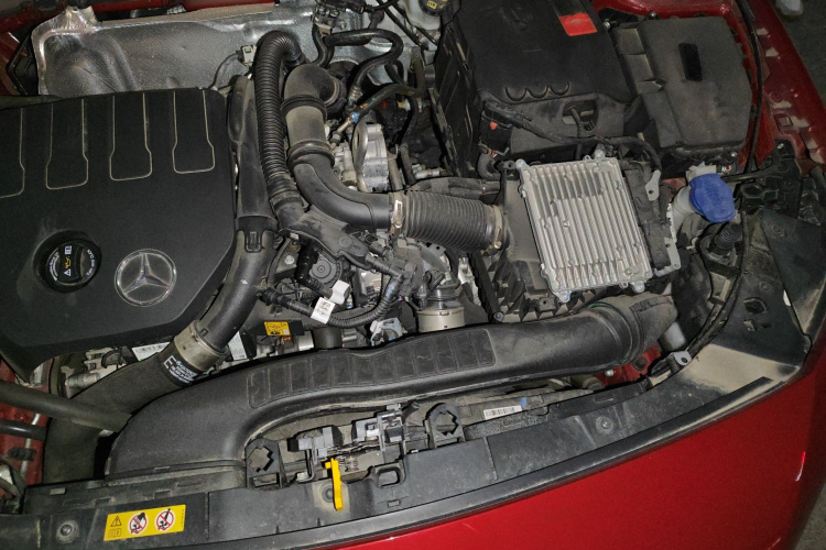 奔驰A级 2023款 A 200 L 时尚型局部细节9007