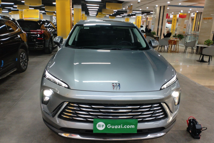 别克 昂科威 2025款 25T 进享白金版车身外观2