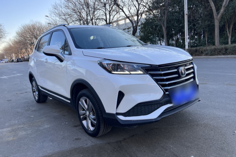 长安CS15 2019款 1.5L 手动进取型 国VI车身外观6009