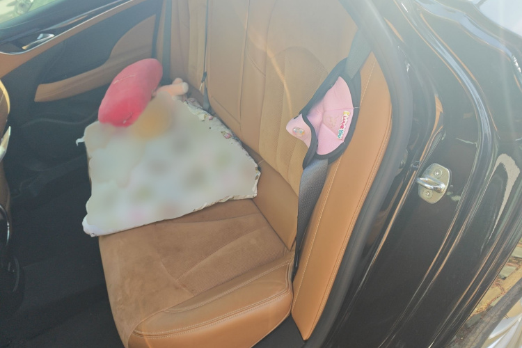 别克 君越 2018款 28T 精英型中控内饰7004