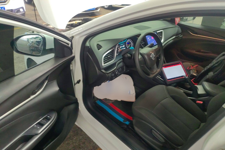 别克 英朗 2021款 改款 典范 1.5L 自动进取型中控内饰20