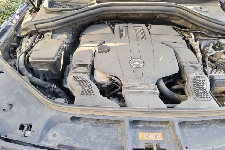 奔驰GLS  GLS 400 4MATIC豪华型局部细节24