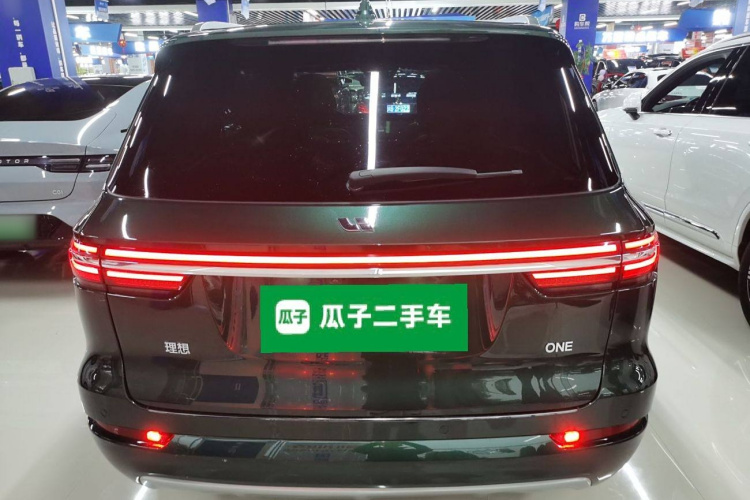 理想汽车 理想ONE 2021款 增程6座版车身外观6004