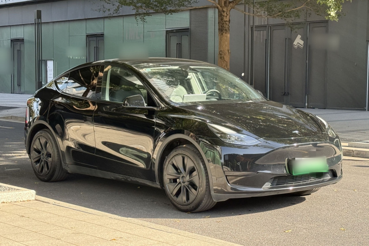 特斯拉 Model Y 2023款 后轮驱动版车身外观6008