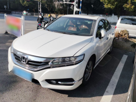 本田 思铂睿 2015款 2.0L 尊贵版