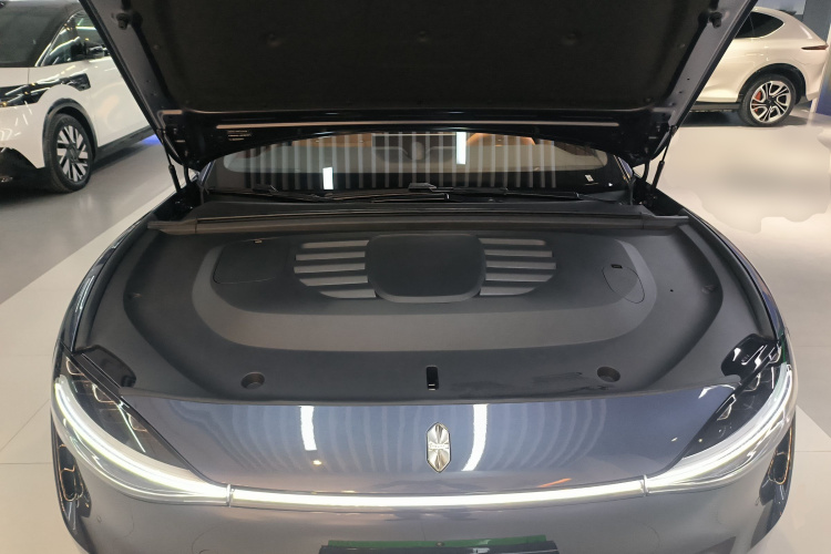 鸿蒙智行 享界S9T 2025款 增程 Ultra长续航版机舱底盘24