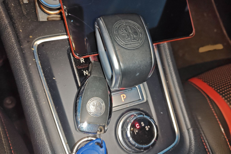 奔驰A级AMG(进口) 2017款 改款 AMG A 45 4MATIC局部细节18