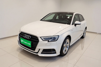 奥迪A3 2018款 30周年年型 Sportback 35 TFSI 时尚型