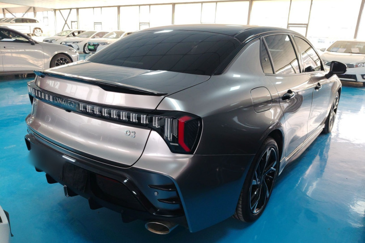 领克03 2023款 2.0TD DCT劲Pro车身外观7