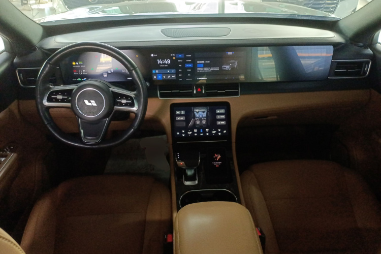 理想汽车 理想ONE 2020款 增程6座版中控内饰7002