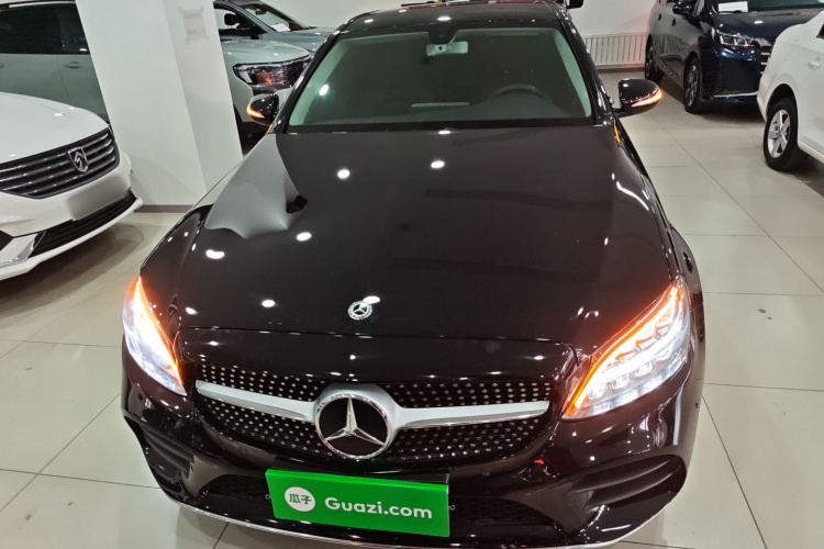 奔驰C级 2019款 C 260 L 运动版车身外观6001