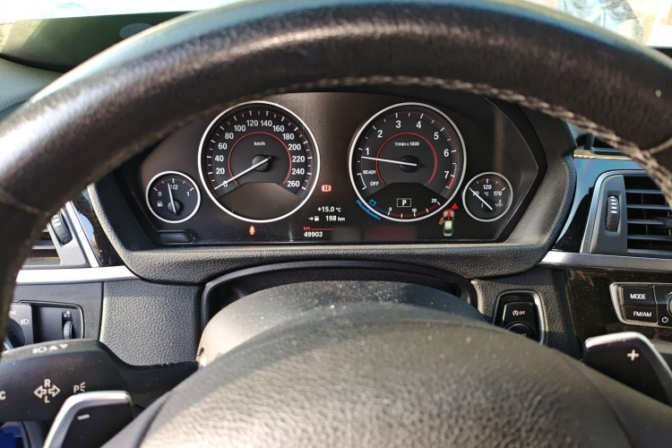 宝马3系 2017款 320Li M运动型局部细节14