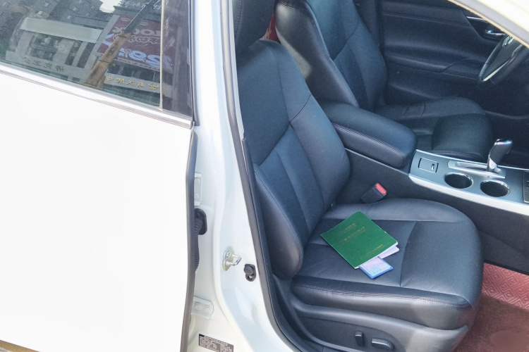 日产 天籁 2016款 2.0L XL舒适版局部细节41