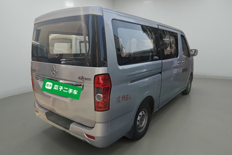 长安凯程 长安睿行M80 2014款 1.5L标准型4G15S车身外观7