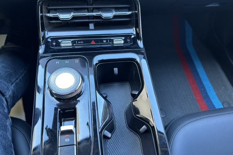 五菱汽车 五菱星光 2024款 共创版 510 进阶型中控内饰7005