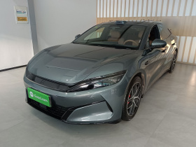 比亚迪 汉L 2025款 DM-p 四驱激光雷达旗舰型